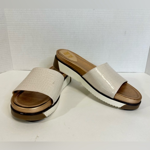 Jane And The Shoe Hannah Platforms Sandal Slip Ons Slippers Ivory Size 10 - Picture 1 of 11